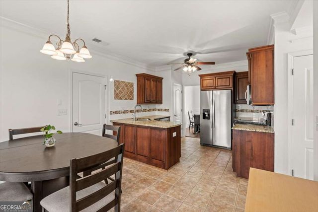 44 Lake Haven Drive, Cartersville, GA 30120