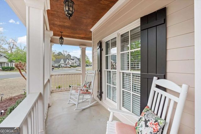 44 Lake Haven Drive, Cartersville, GA 30120