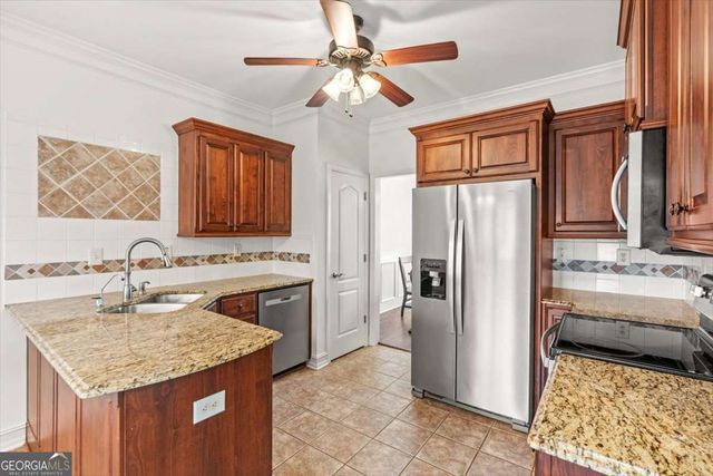 44 Lake Haven Drive, Cartersville, GA 30120