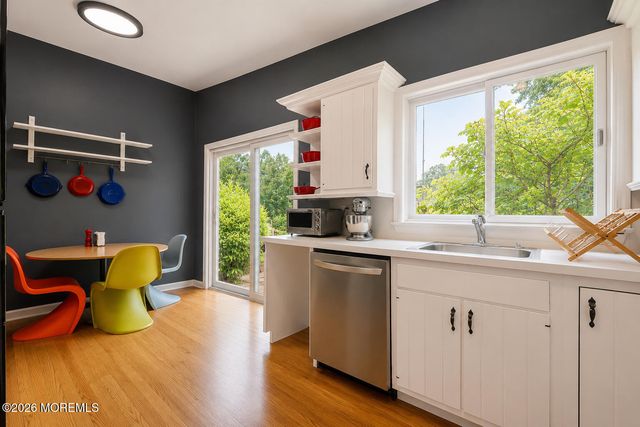 184 Parkview Terrace, Lincroft, NJ 07738