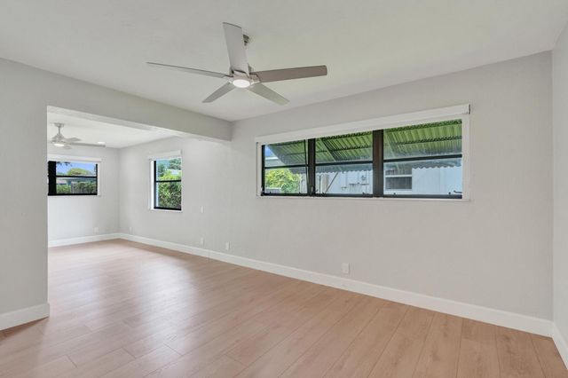 1054 Wyoming Avenue, Fort Lauderdale, FL 33312