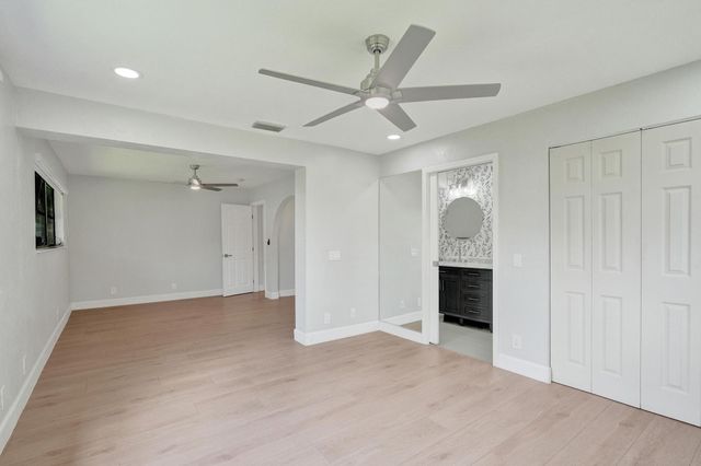 1054 Wyoming Avenue, Fort Lauderdale, FL 33312