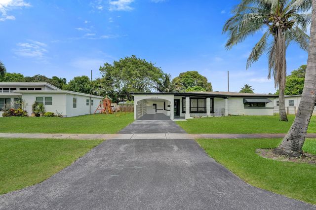 1054 Wyoming Avenue, Fort Lauderdale, FL 33312