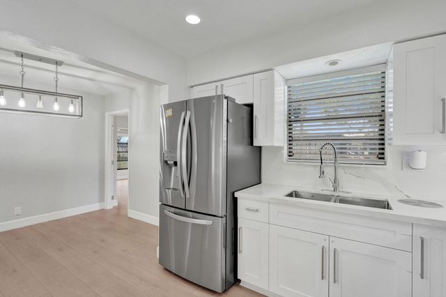 1054 Wyoming Avenue, Fort Lauderdale, FL 33312