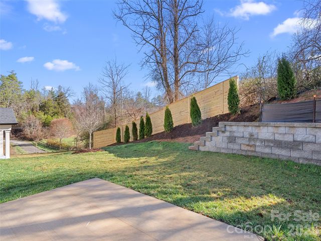 114 Chapel Crossing Lane 12, Weaverville, NC 28787