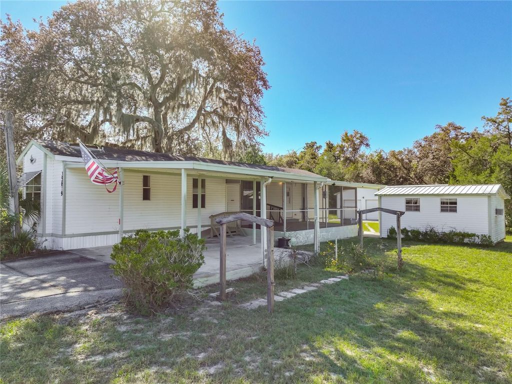 35819 S SHELLEY DRIVE, Leesburg, FL 34788