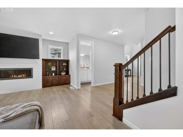 2005 Nw 118TH Way, Vancouver, WA 98685