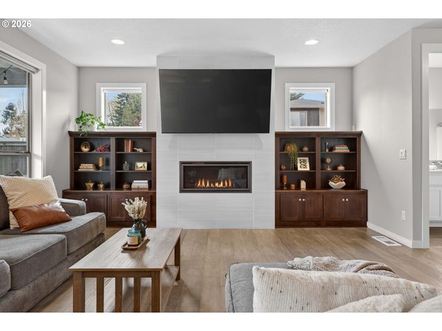 2005 Nw 118TH Way, Vancouver, WA 98685