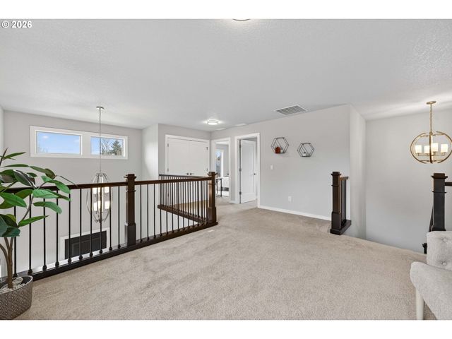 2005 Nw 118TH Way, Vancouver, WA 98685