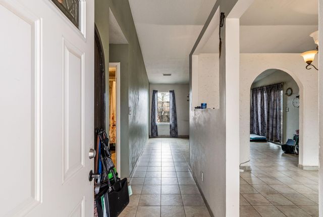 860 Amethyst Drive NE, Rio Rancho, NM 87124