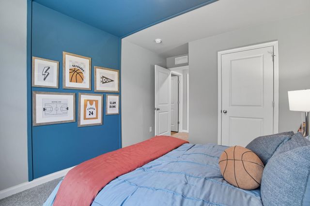 113 MEADOW RIDGE WAY, Staunton, VA 24401