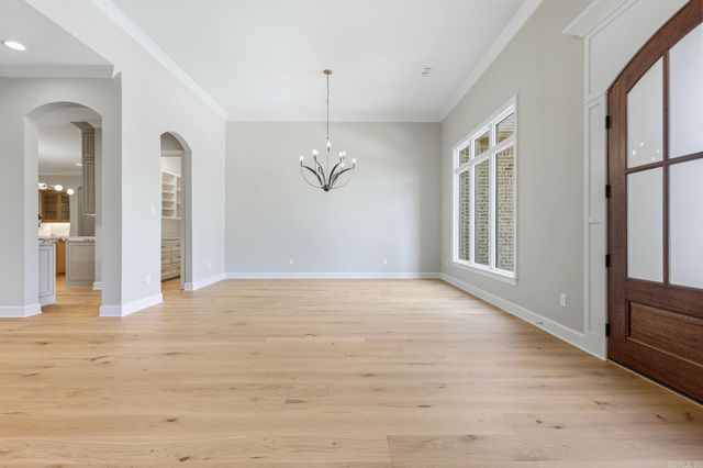 40 Orle Circle, Little Rock, AR 72223