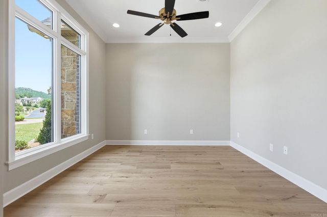 40 Orle Circle, Little Rock, AR 72223