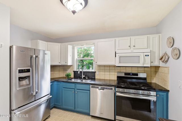 1617 Eighth Avenue, Toms River, NJ 08757