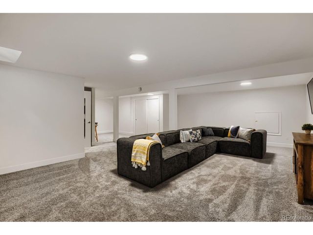 505 S Magnolia Ln, Denver, CO 80224