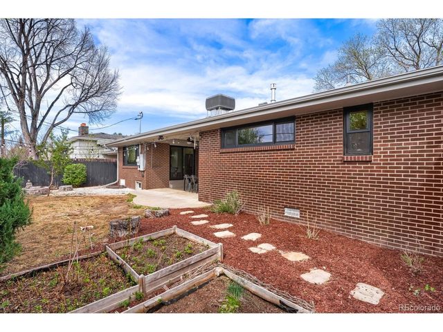 505 S Magnolia Ln, Denver, CO 80224