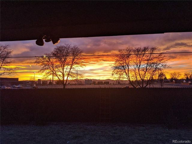 505 S Magnolia Ln, Denver, CO 80224