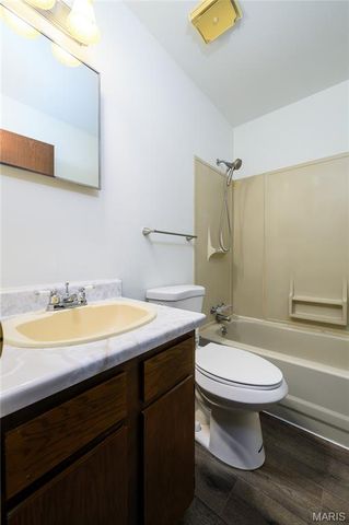 3710 Berger Avenue, St Louis, MO 63109