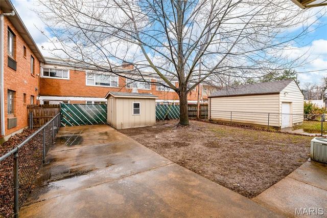 3710 Berger Avenue, St Louis, MO 63109