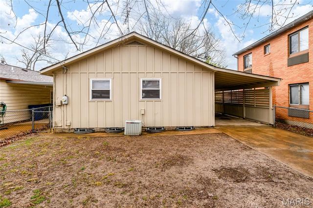 3710 Berger Avenue, St Louis, MO 63109