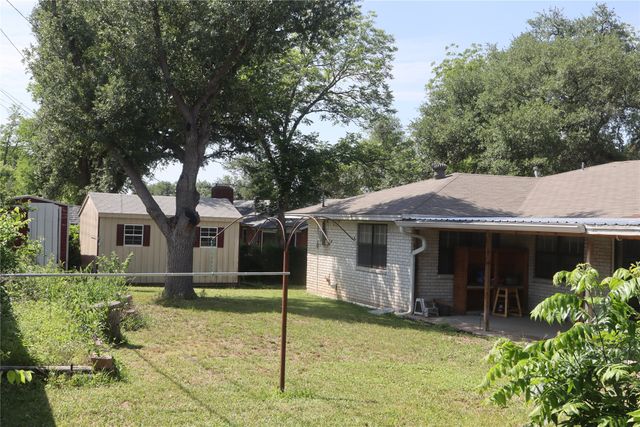 3205 Pin Oak Drive, Temple, TX 76502