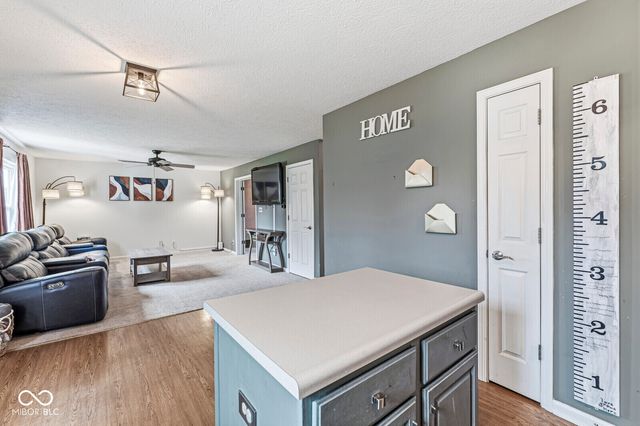 8333 Giroud Way, Indianapolis, IN 46259