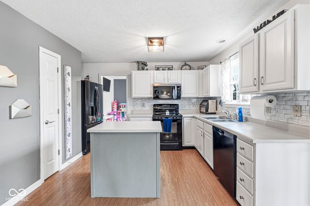 8333 Giroud Way, Indianapolis, IN 46259