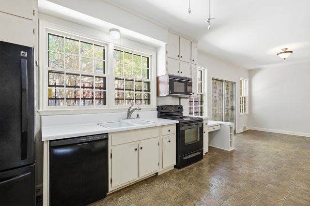 710 ROSEMARY LN, Memphis, TN 38104