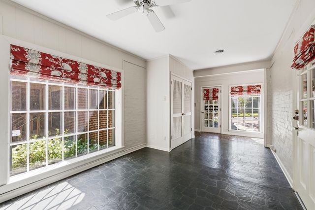 710 ROSEMARY LN, Memphis, TN 38104