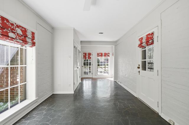 710 ROSEMARY LN, Memphis, TN 38104