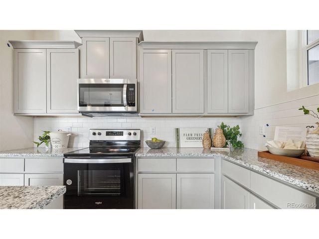 18782 E 99th Ave, Commerce City, CO 80022