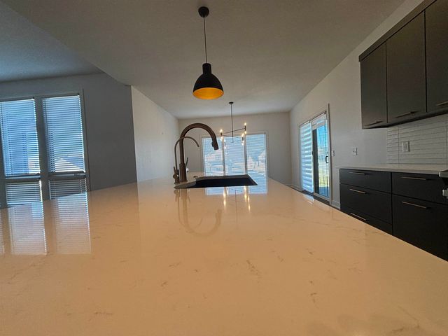 6161 Bateleur Court, Fort Wayne, IN 46845