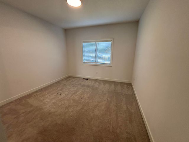 6161 Bateleur Court, Fort Wayne, IN 46845