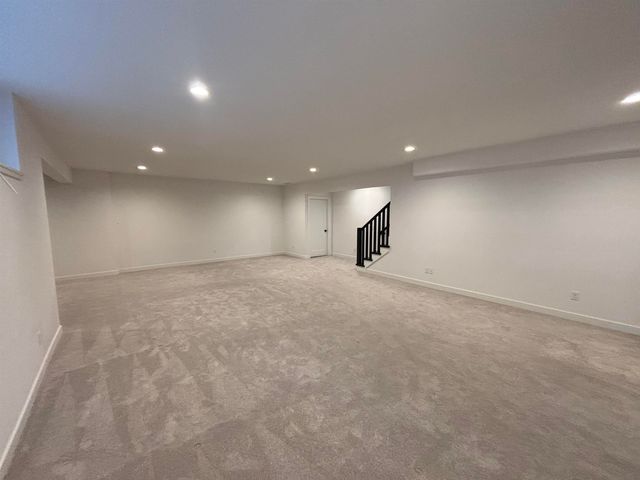 6161 Bateleur Court, Fort Wayne, IN 46845