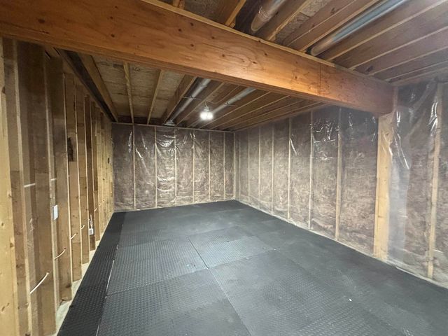 6161 Bateleur Court, Fort Wayne, IN 46845