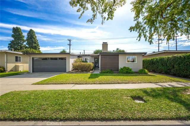 6110 E Walton Street, Long Beach, CA 90815