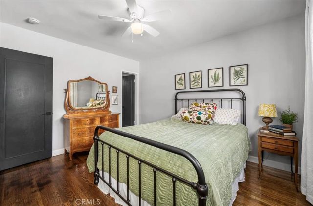 6110 E Walton Street, Long Beach, CA 90815