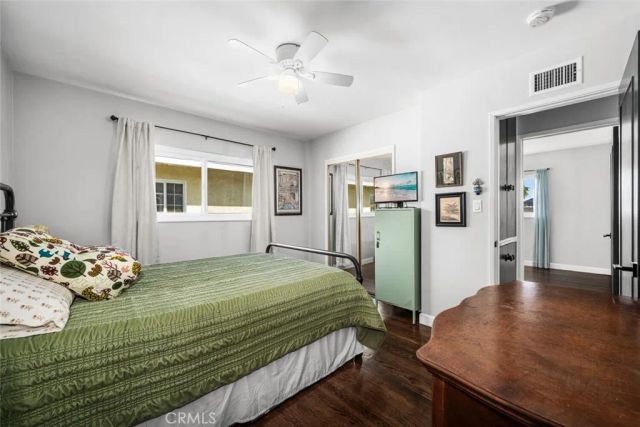 6110 E Walton Street, Long Beach, CA 90815