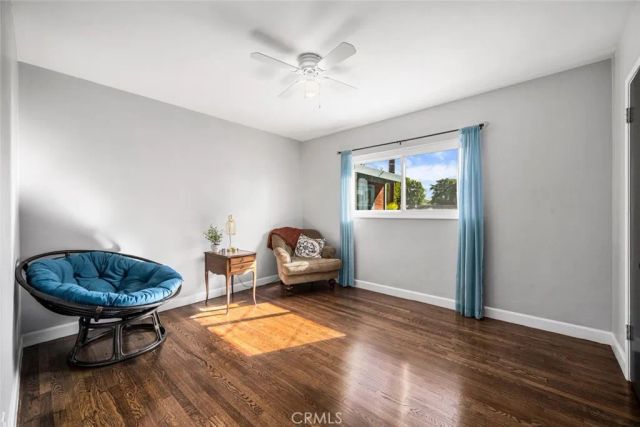 6110 E Walton Street, Long Beach, CA 90815