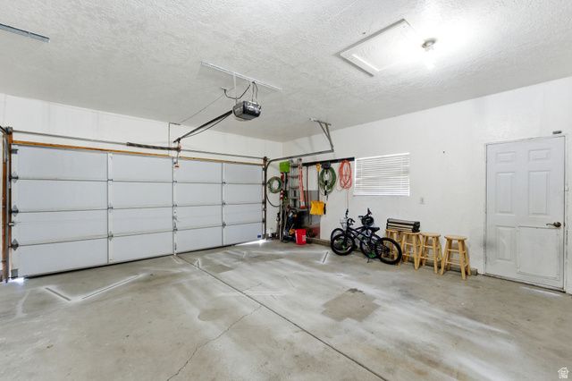 3124 W ELMWOOD DR, Riverton, UT 84065