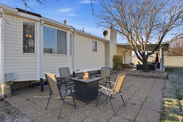 3124 W ELMWOOD DR, Riverton, UT 84065