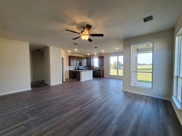 2054 Muscadine Trail, Brenham, TX 77833