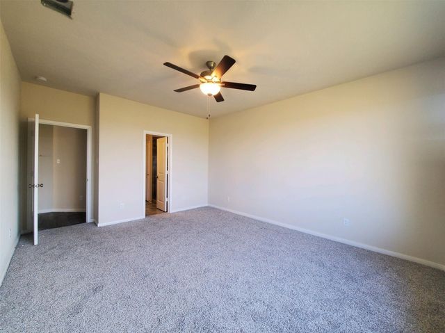 2054 Muscadine Trail, Brenham, TX 77833