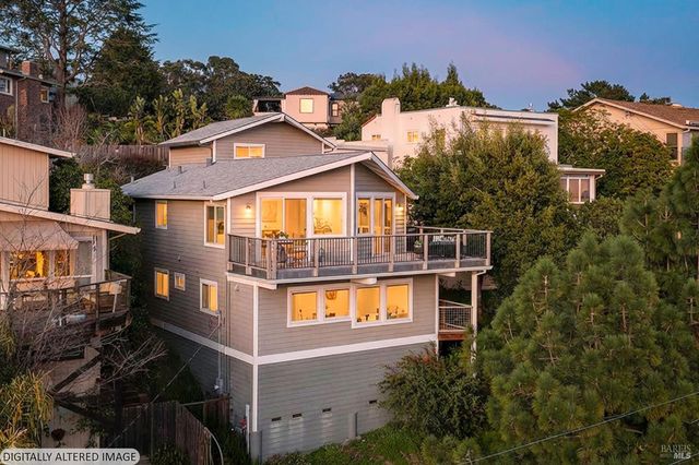 60 Marina Court Dr, San Rafael, CA 94901