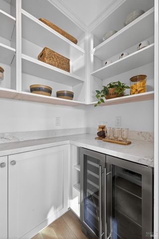 60 Marina Court Dr, San Rafael, CA 94901