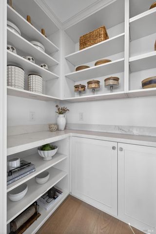 60 Marina Court Dr, San Rafael, CA 94901