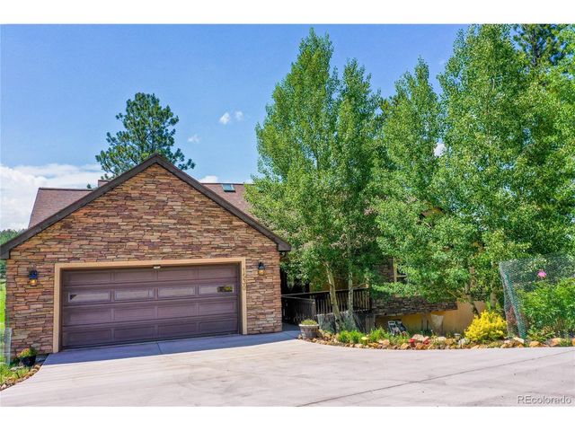 1530 Masters Dr, Woodland Park, CO 80863