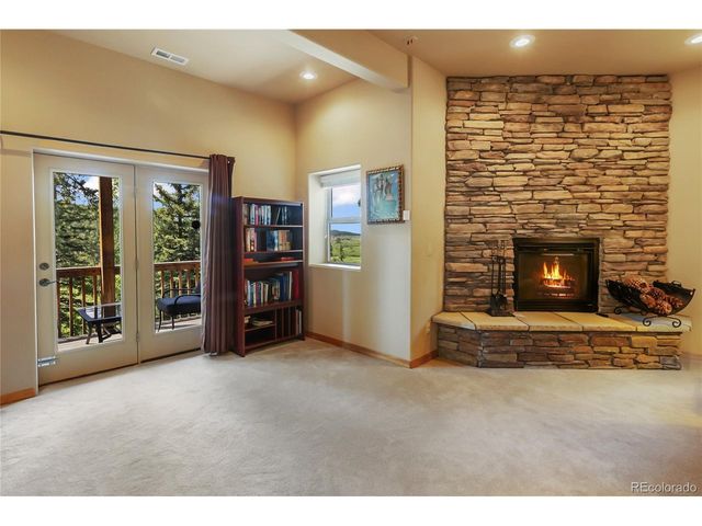 1530 Masters Dr, Woodland Park, CO 80863