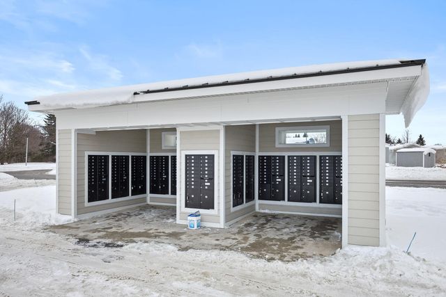 6939 Vinewood Avenue, Belmont, MI 49306