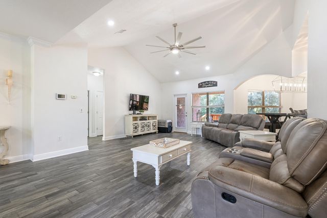 517 Pheasant Trail, Crestview, FL 32536